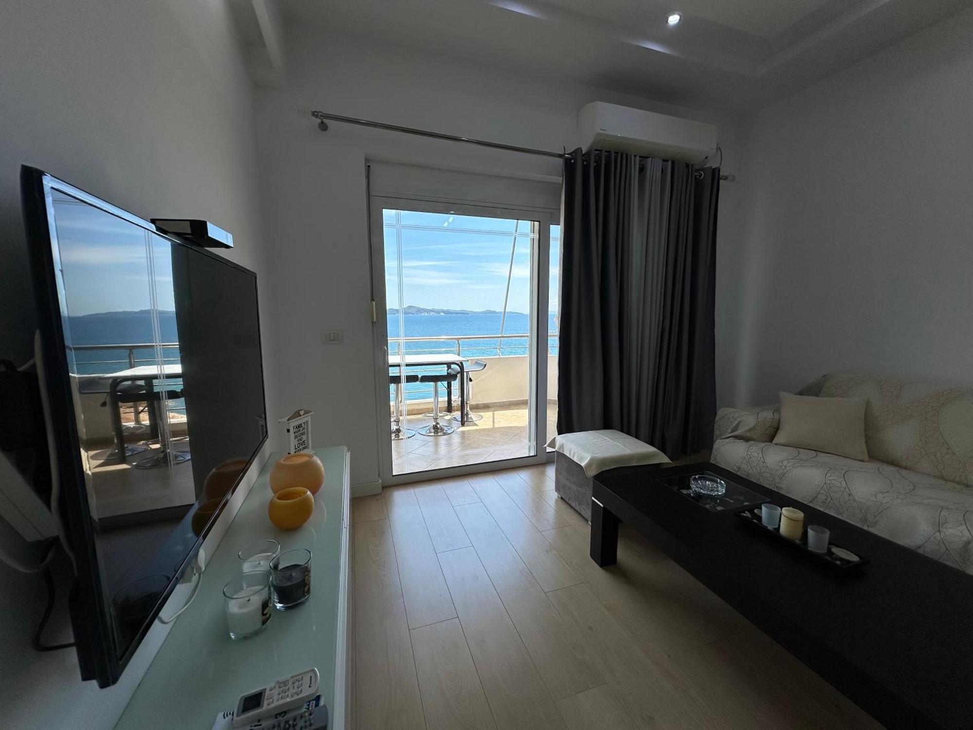 Apartmán Luxy Coral Aparts Sarandë Exteriér fotografie
